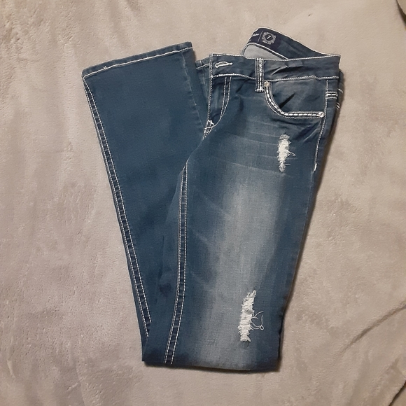 Sexy Couture Jeans - Picture 4 of 5